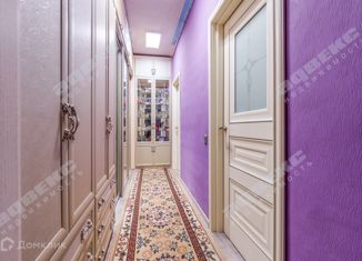 Продаю 3-ком. квартиру, 56.4 м2, Санкт-Петербург, Вёсельная улица, 2/93, Вёсельная улица