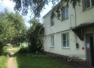 Продам 1-ком. квартиру, 29 м2, поселок городского типа Александро-Невский, Советская улица, 50