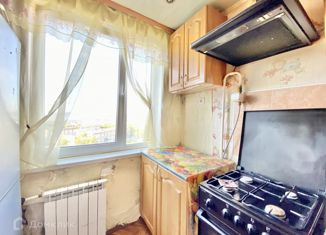 Продается 3-комнатная квартира, 62 м2, Мурманск, улица Александрова, 26
