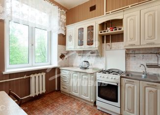 Продаю трехкомнатную квартиру, 63.1 м2, Москва, Вокзальный переулок, 4, метро Войковская