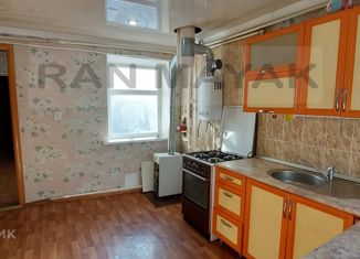 Продам 2-комнатную квартиру, 42.2 м2, Майкоп, улица Ветеранов, 90