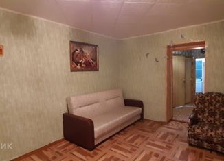Продаю трехкомнатную квартиру, 62.2 м2, посёлок Ждановский, Школьная улица, 25