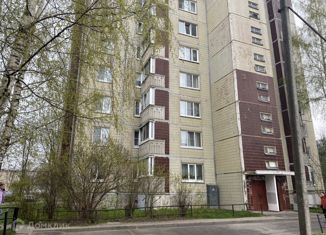 Продается 2-комнатная квартира, 57.6 м2, Кировск, Молодёжная улица, 8