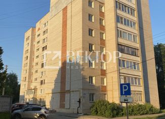 Продаю 4-ком. квартиру, 79 м2, Иваново, Зелёная улица, 36, Фрунзенский район