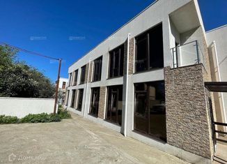 Продажа таунхауса, 160 м2, село Эстосадок, Листопадная улица