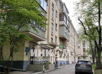 Продам 2-ком. квартиру, 63.5 м2, Москва, Студенческая улица, 42, Студенческая улица