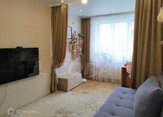 Продам 1-комнатную квартиру, 37 м2, Тюменская область, улица Александра Протозанова, 18к1