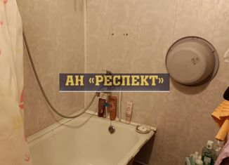 Сдается в аренду 1-комнатная квартира, 34 м2, Краснокамск, улица Энтузиастов, 7А