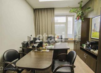 Продажа офиса, 26 м2, Сыктывкар, Коммунистическая улица, Центральный район