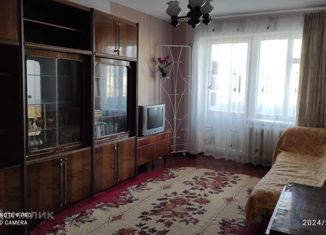 Продается трехкомнатная квартира, 60.2 м2, Симферополь, Киевский район, Луговая улица, 75