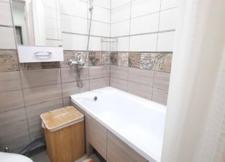 Продажа двухкомнатной квартиры, 48 м2, Энгельс, Полтавская улица, 25, ЖК Традиция