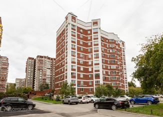 Продается 3-ком. квартира, 114.6 м2, Свердловская область, Сиреневый бульвар, 4к4