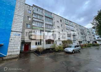 Продаю 3-комнатную квартиру, 58.2 м2, Кострома, улица Димитрова, 41