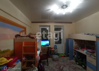 Продается 2-комнатная квартира, 54.1 м2, Костромская область, Советская улица, 119