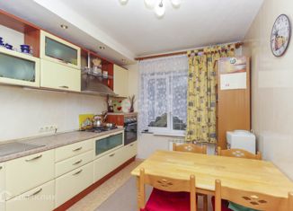 Продажа 3-комнатной квартиры, 64.5 м2, Омская область, Зелёный бульвар, 6