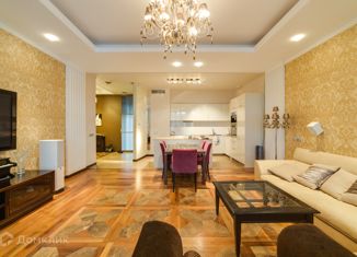 Продаю 3-ком. квартиру, 134 м2, Санкт-Петербург, метро Крестовский остров, Южная дорога, 5