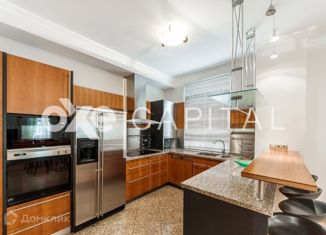 Сдача в аренду 3-ком. квартиры, 150 м2, Москва, улица Остоженка, 25, улица Остоженка