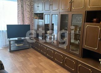 Продам 3-комнатную квартиру, 63 м2, поселок городского типа Новогуровский, Центральная улица, 26