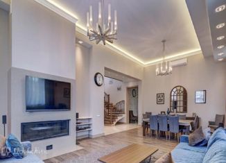 Продается дом, 650 м2, деревня Рождественно