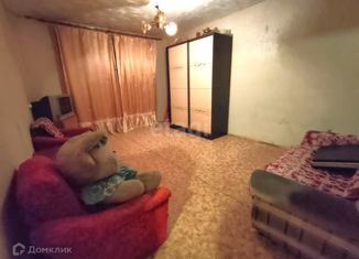 Продаю двухкомнатную квартиру, 51 м2, посёлок Строитель, микрорайон Южный, 19к2