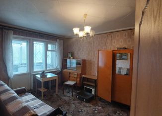 Продам 2-комнатную квартиру, 44 м2, Череповец, проспект Луначарского, 54