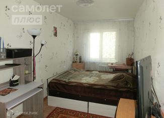 Продажа 2-комнатной квартиры, 55.8 м2, Омск, Молодогвардейская улица, 10