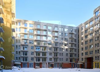 Продается 3-комнатная квартира, 83 м2, Екатеринбург, улица Пехотинцев, 2В, метро Динамо
