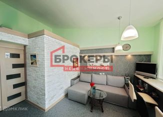 Продам 2-комнатную квартиру, 66 м2, Севастополь, Античный проспект, 8