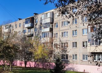 Продам двухкомнатную квартиру, 44.4 м2, поселок Знамя Октября, посёлок Знамя Октября, 12