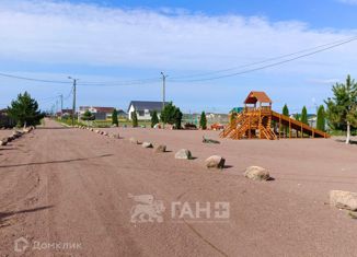 Продажа земельного участка, 10 сот., коттеджный поселок Лубенская Долина, Центральная улица
