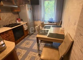 Продаю 2-комнатную квартиру, 51 м2, поселок городского типа Яковлево, улица Шаландина, 82А