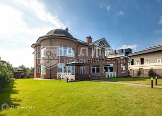 Продается дом, 800 м2, деревня Заболотье