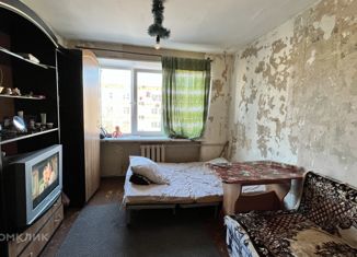 Продаю комнату, 17.4 м2, Челябинск, Кыштымская улица, 22, Калининский район