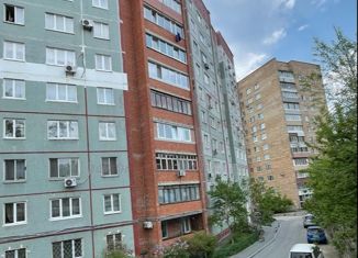 Продажа четырехкомнатной квартиры, 80 м2, Владивосток, Русская улица, 11, Советский район