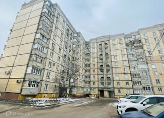 Продается 3-комнатная квартира, 62.3 м2, Алексеевка, переулок Крылова, 1