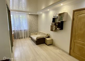 Продаю комнату, 29.5 м2, Симферополь, Севастопольская улица, 94