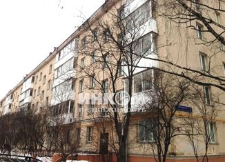 Продаю 2-комнатную квартиру, 44.5 м2, Москва, Большая Внуковская улица, 5, район Внуково