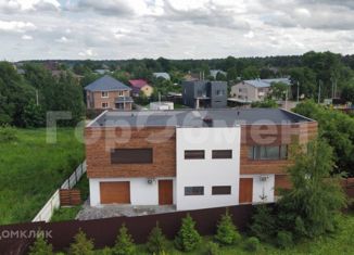 Продам таунхаус, 219 м2, деревня Поздняково