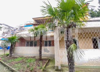 Продается двухкомнатная квартира, 48.4 м2, посёлок городского типа Партенит, Нагорная улица, 10