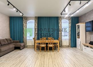 Продается дом, 230 м2, Барнаул, улица Георгия Исакова, 67