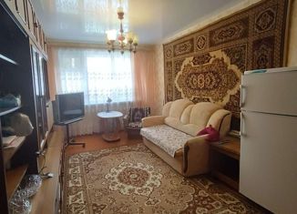 Продается 3-комнатная квартира, 57.7 м2, Кировская область, улица Горбуновой, 16