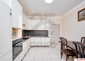 Продажа двухкомнатной квартиры, 78 м2, Краснодар, улица 1 Мая, 428, улица 1 Мая