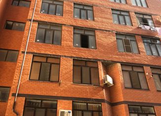 Продается 2-ком. квартира, 97 м2, Махачкала, Магарамкентская улица, 15, Ленинский район