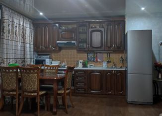 Трехкомнатная квартира на продажу, 64.5 м2, Улан-Удэ, Ключевская улица, 15