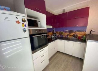 Продам 2-комнатную квартиру, 68 м2, деревня Казанцево, Взлётная улица, 3