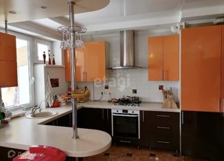 Продаю таунхаус, 160 м2, поселок Дубовое