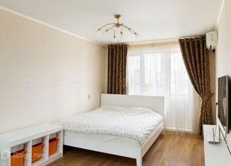 Продается 1-комнатная квартира, 35 м2, Татарстан, проспект Ямашева, 54к4