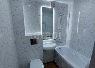 Продаю 2-ком. квартиру, 40 м2, поселок городского типа Панковка, Промышленная улица, 11