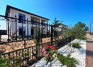 Продаю дом, 240 м2, Уютненское сельское поселение