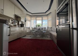 Продается 3-комнатная квартира, 80 м2, Москва, улица Маршала Тухачевского, 14к1, метро Народное Ополчение